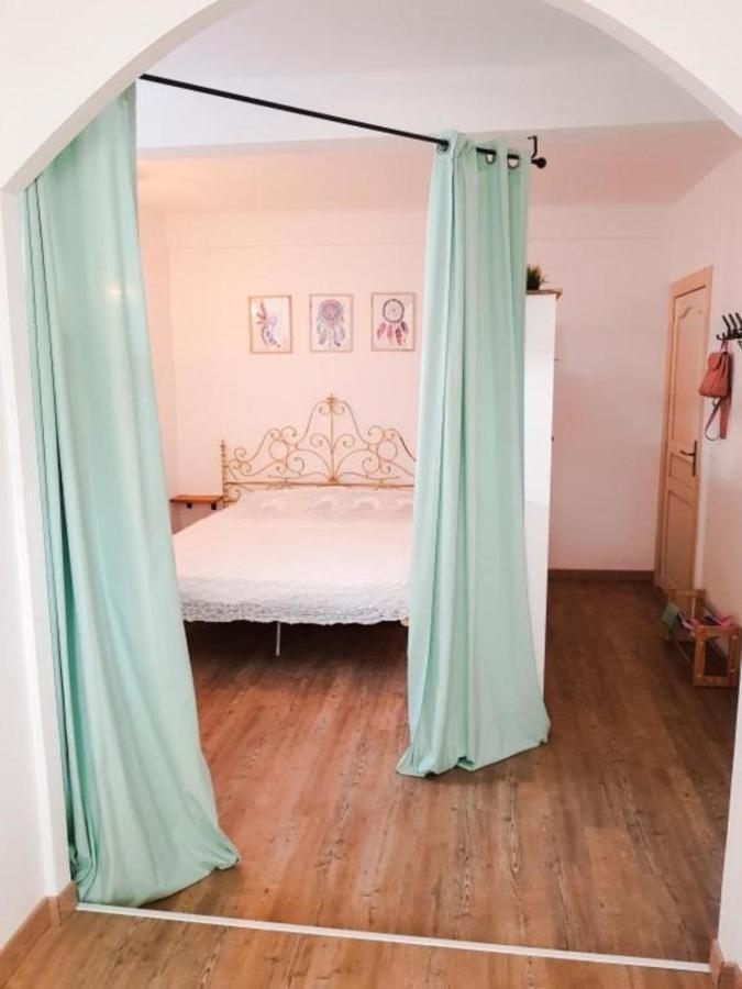 Thekeystudio, Studio Menta In Centre, 4 Minutes From The Sea Bordighera Exterior foto